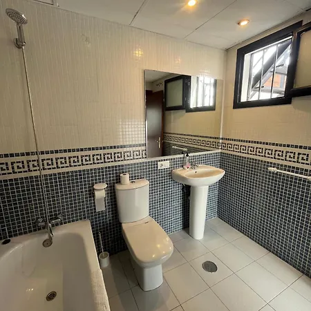 公寓 Atico Con Terraza Privada *