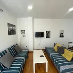 Atico Con Terraza Privada 公寓 塞维利亚