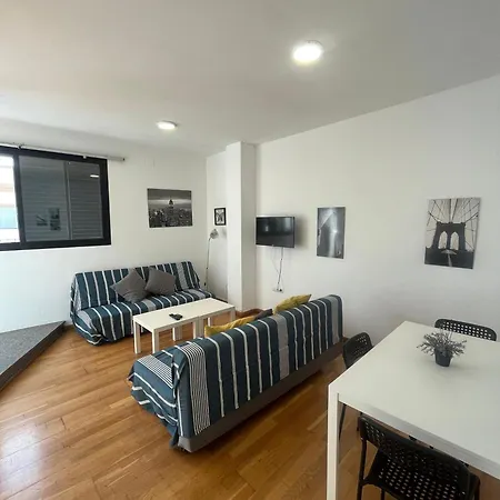 Atico Con Terraza Privada 公寓